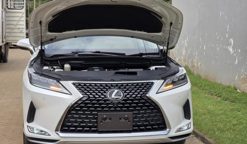 
								Lexus RX300 full									