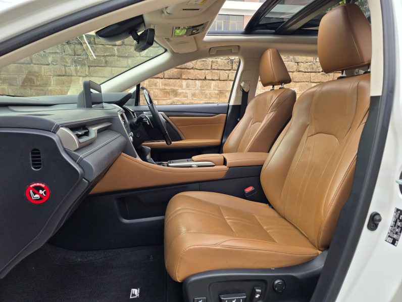 
								Lexus RX300 full									