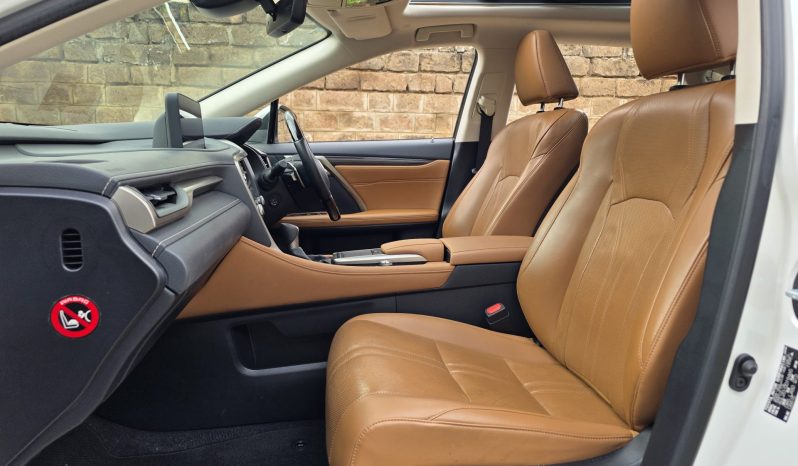 
								Lexus RX300 full									