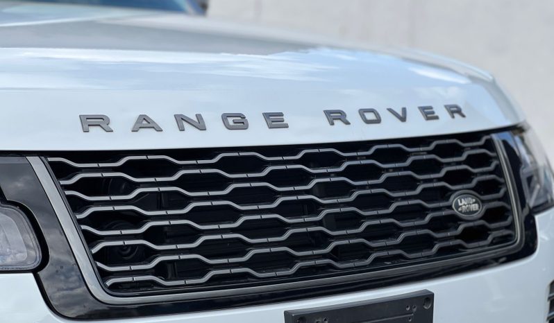 
								Range Rover Vogue full									