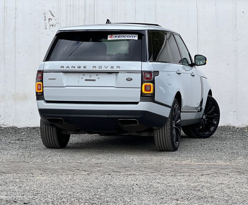 
								Range Rover Vogue full									
