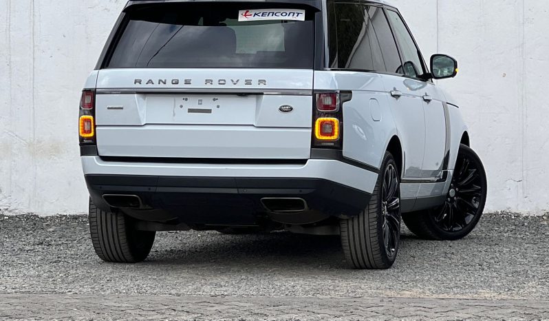 
								Range Rover Vogue full									