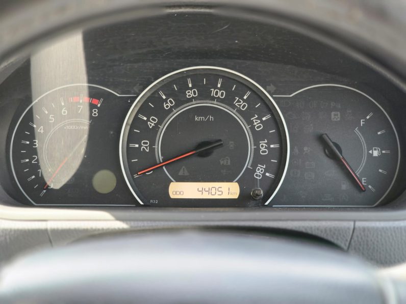 
								Toyota Noah full									