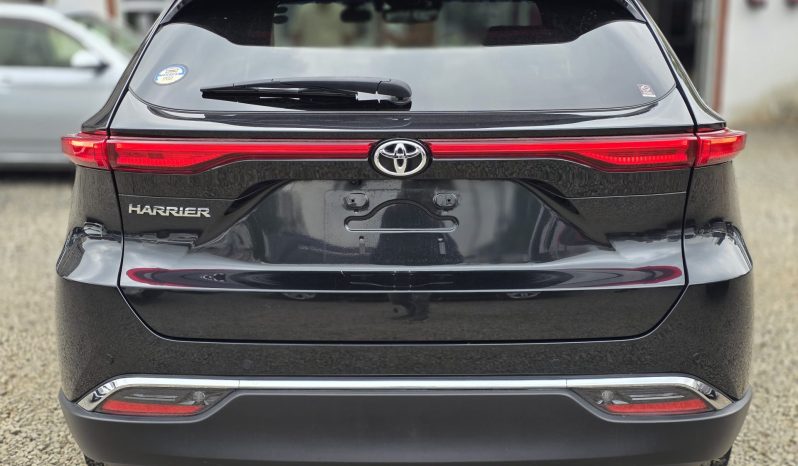 
								Toyota Harrier full									