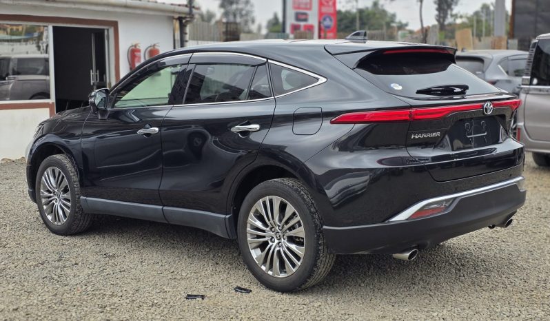 
								Toyota Harrier full									
