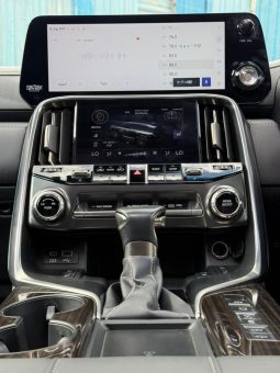 Lexus LX600