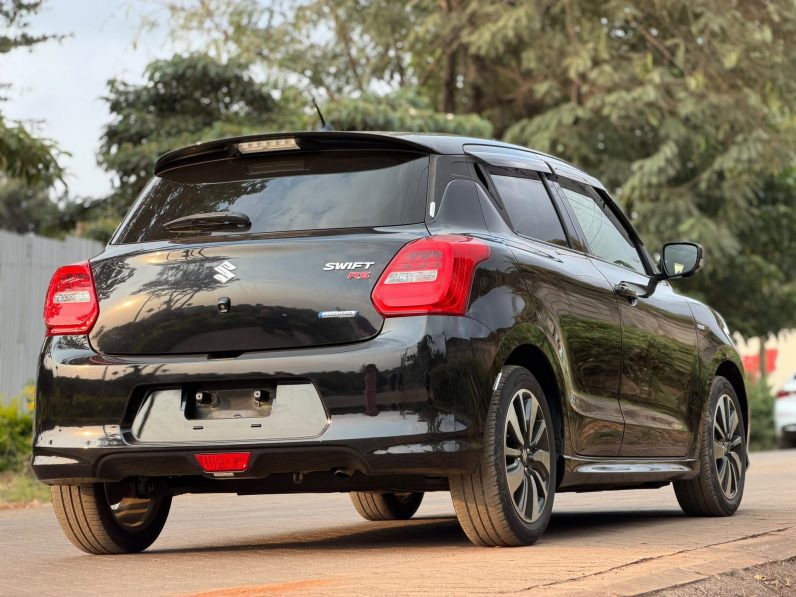
								Suzuki Swift RS full									