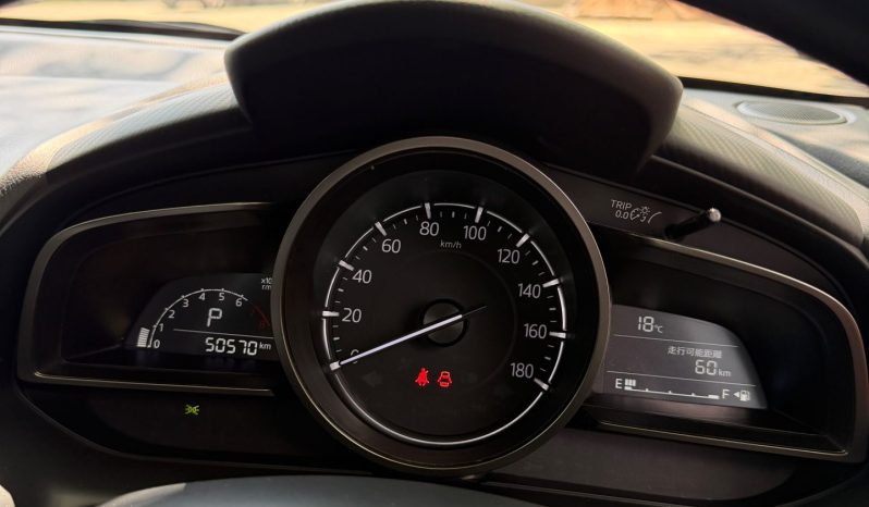 
								Mazda 2 full									