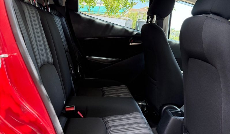 
								Mazda 2 full									
