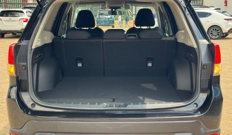 
								Subaru Forester full									