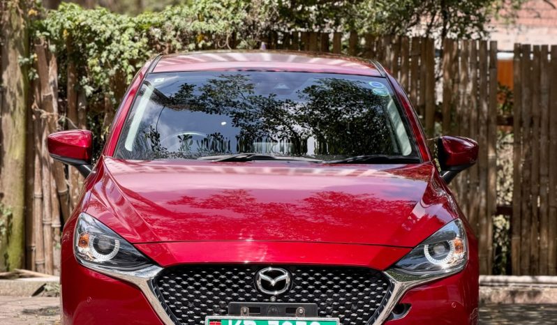 
								Mazda 2 full									