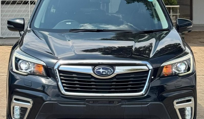 
								Subaru Forester full									