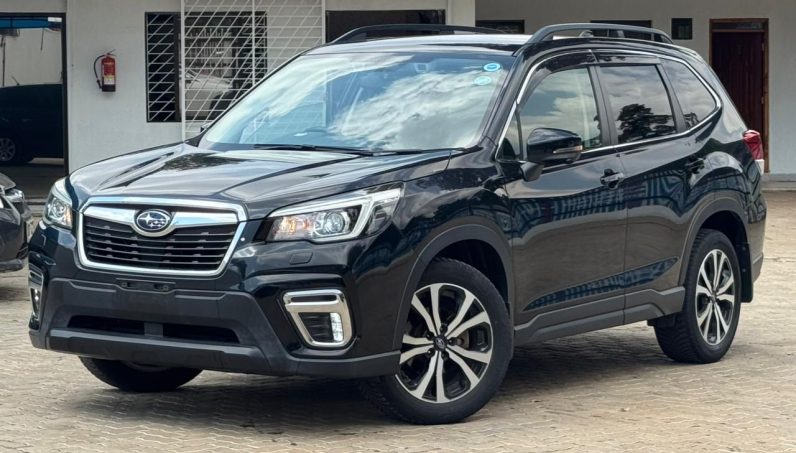 
								Subaru Forester full									
