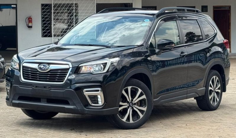
								Subaru Forester full									