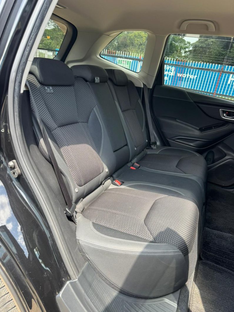 
								Subaru Forester full									