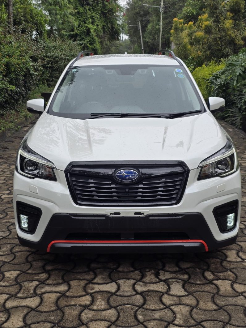 
								Subaru Forester SK9 Xbreak full									