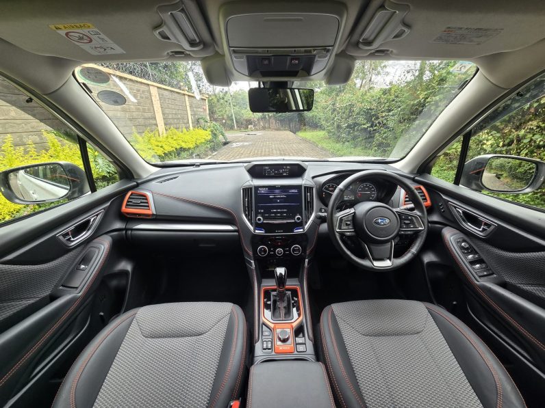 
								Subaru Forester SK9 Xbreak full									