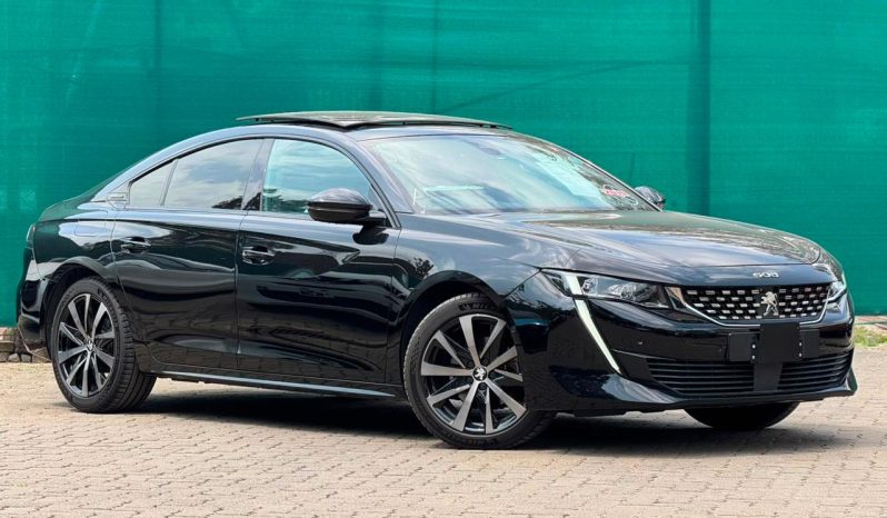 
								Peugeot 508 full									