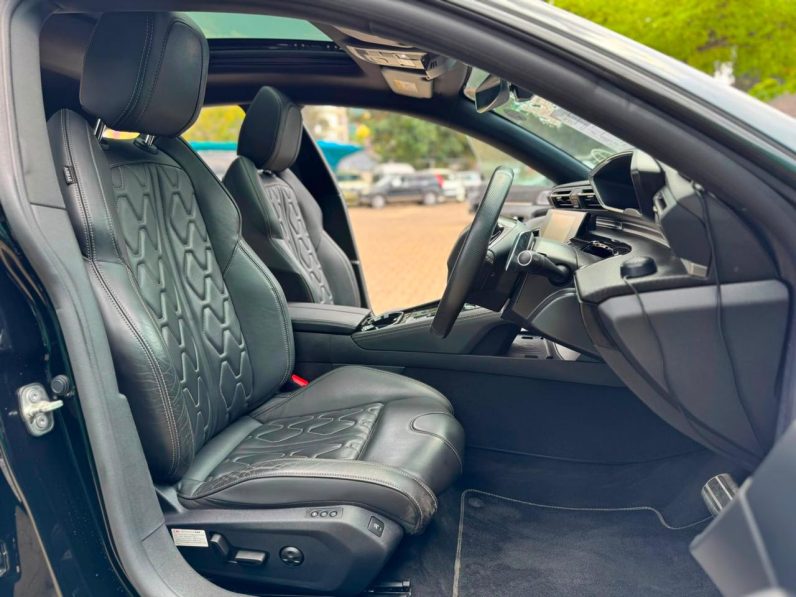 
								Peugeot 508 full									