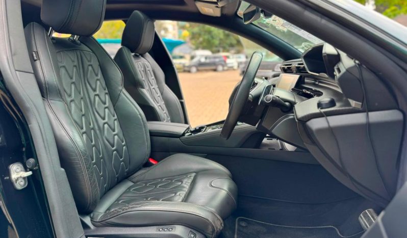 
								Peugeot 508 full									