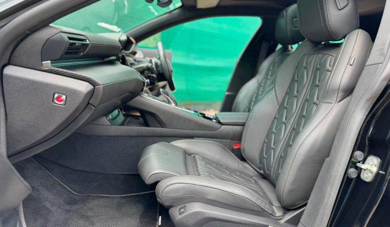 
								Peugeot 508 full									
