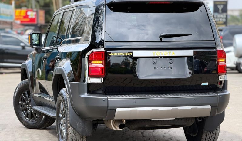 
								Toyota Land Cruiser J250 full									