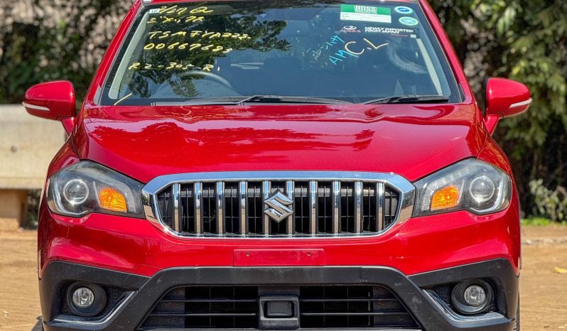 
								Suzuki SX4-S-CROSS full									