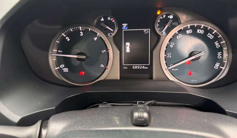 
								Toyota Land Cruiser Prado TXL full									