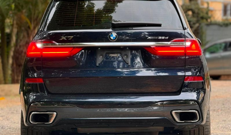 
								BMW X7 full									