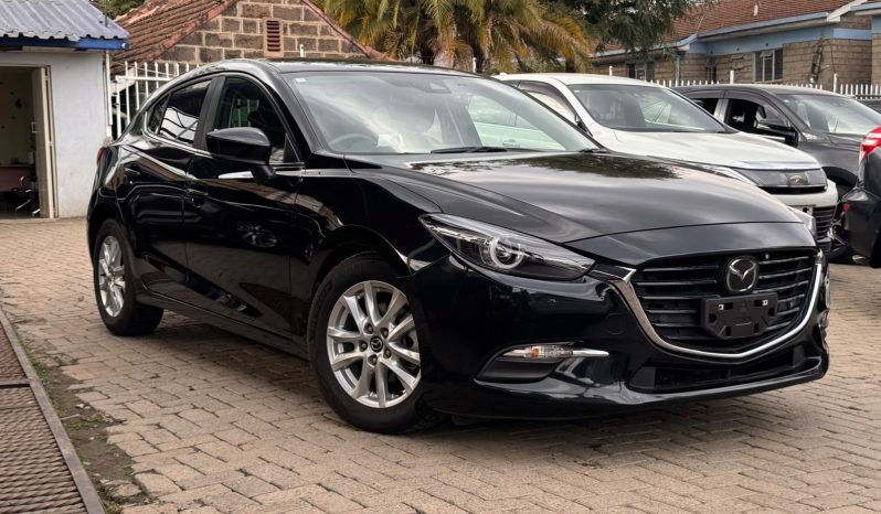 
								Mazda Axela full									