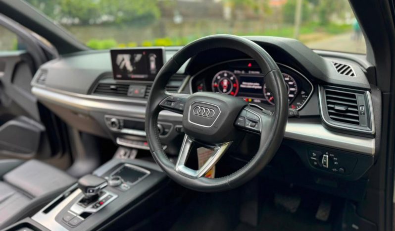 
								AUDI Q5 TDI QUATTRO full									