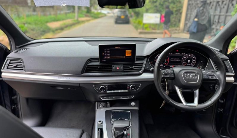 
								AUDI Q5 TDI QUATTRO full									