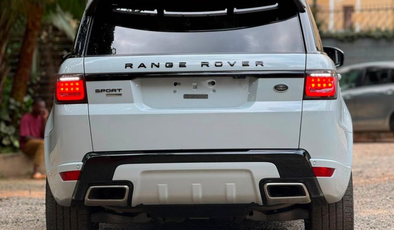 
								Range Rover Sport HSE full									