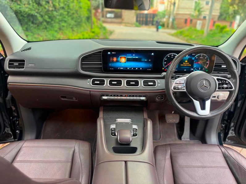
								Mercedes Benz GLE 300D full									