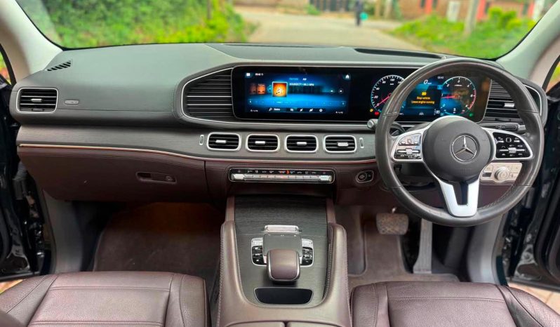 
								Mercedes Benz GLE 300D full									