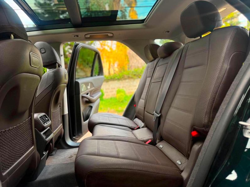 
								Mercedes Benz GLE 300D full									