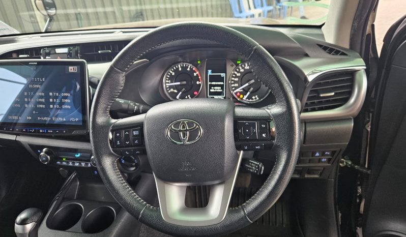 
								Toyota Hilux full									