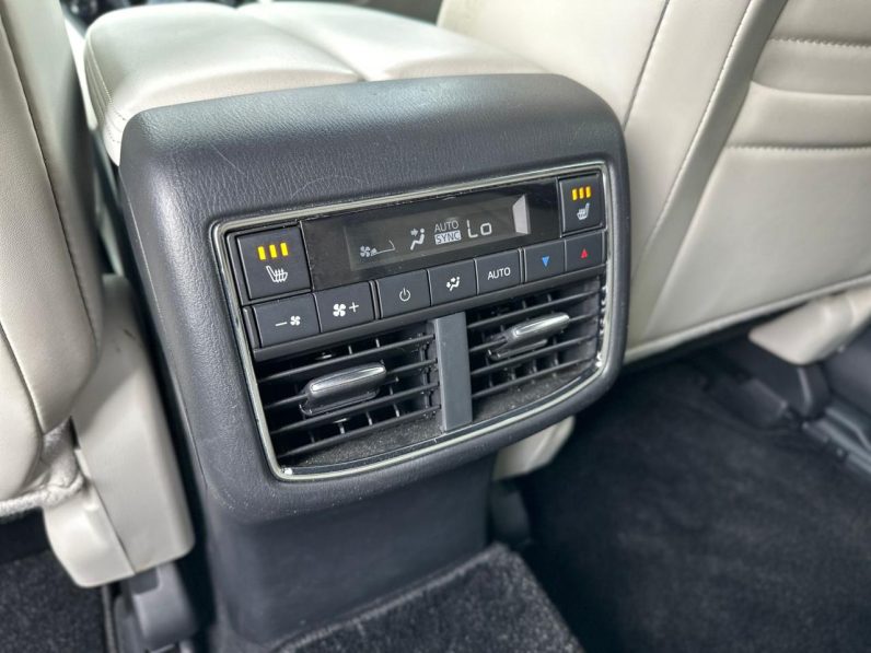 
								Mazda CX-8 full									