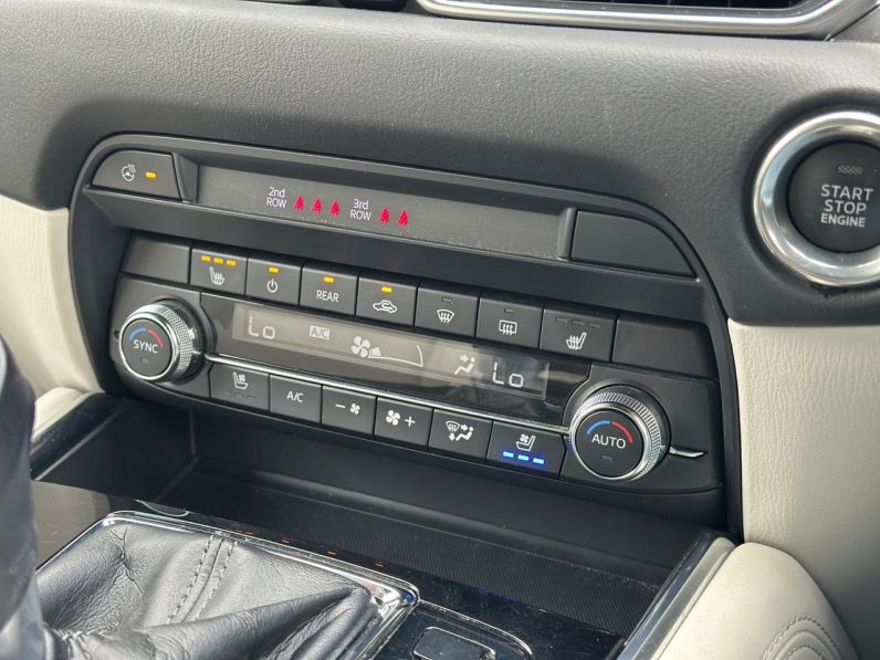 
								Mazda CX-8 full									