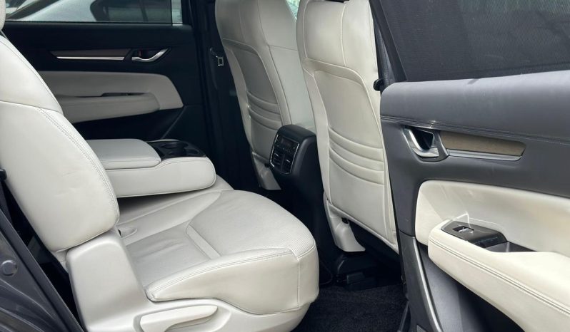 
								Mazda CX-8 full									