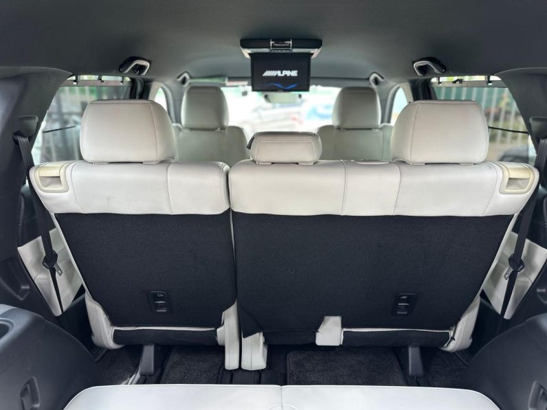 
								Mazda CX-8 full									