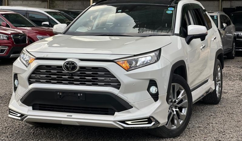 
								Toyota Rav4 full									