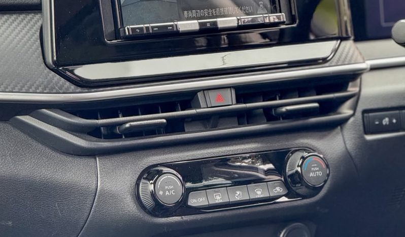 
								Nissan Note E13 full									