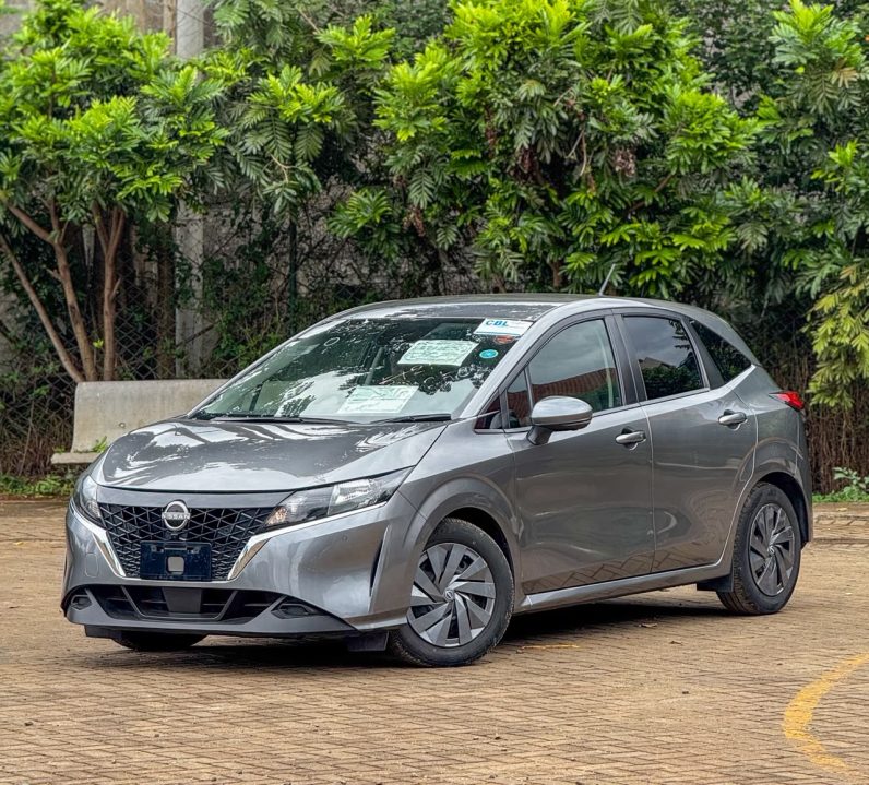 
								Nissan Note E13 full									