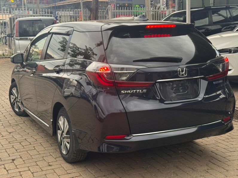 
								Honda Fit Shuttle full									