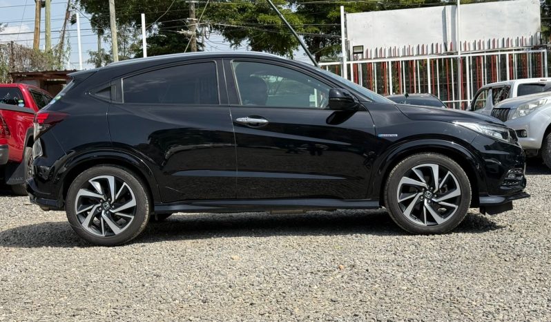 
								Honda Vezel RS full									