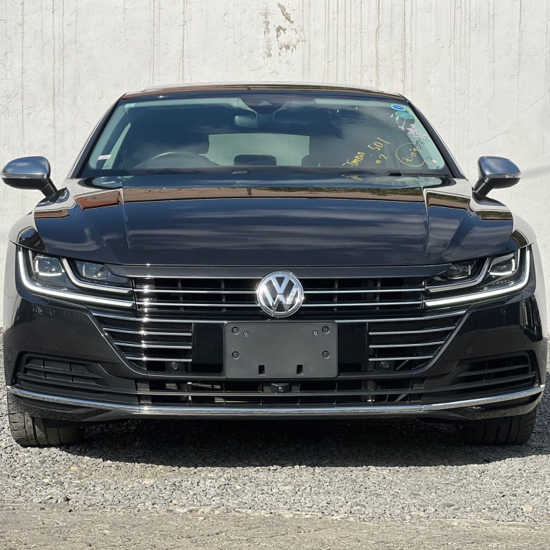 
								Volkswagen Arteon full									