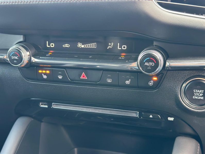 
								Mazda 3 full									