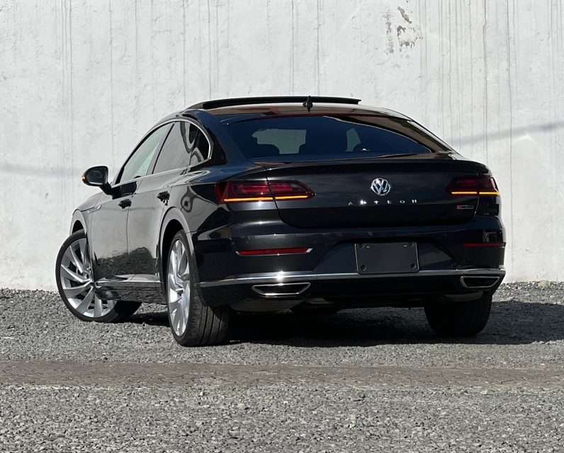 
								Volkswagen Arteon full									