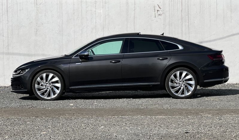 
								Volkswagen Arteon full									